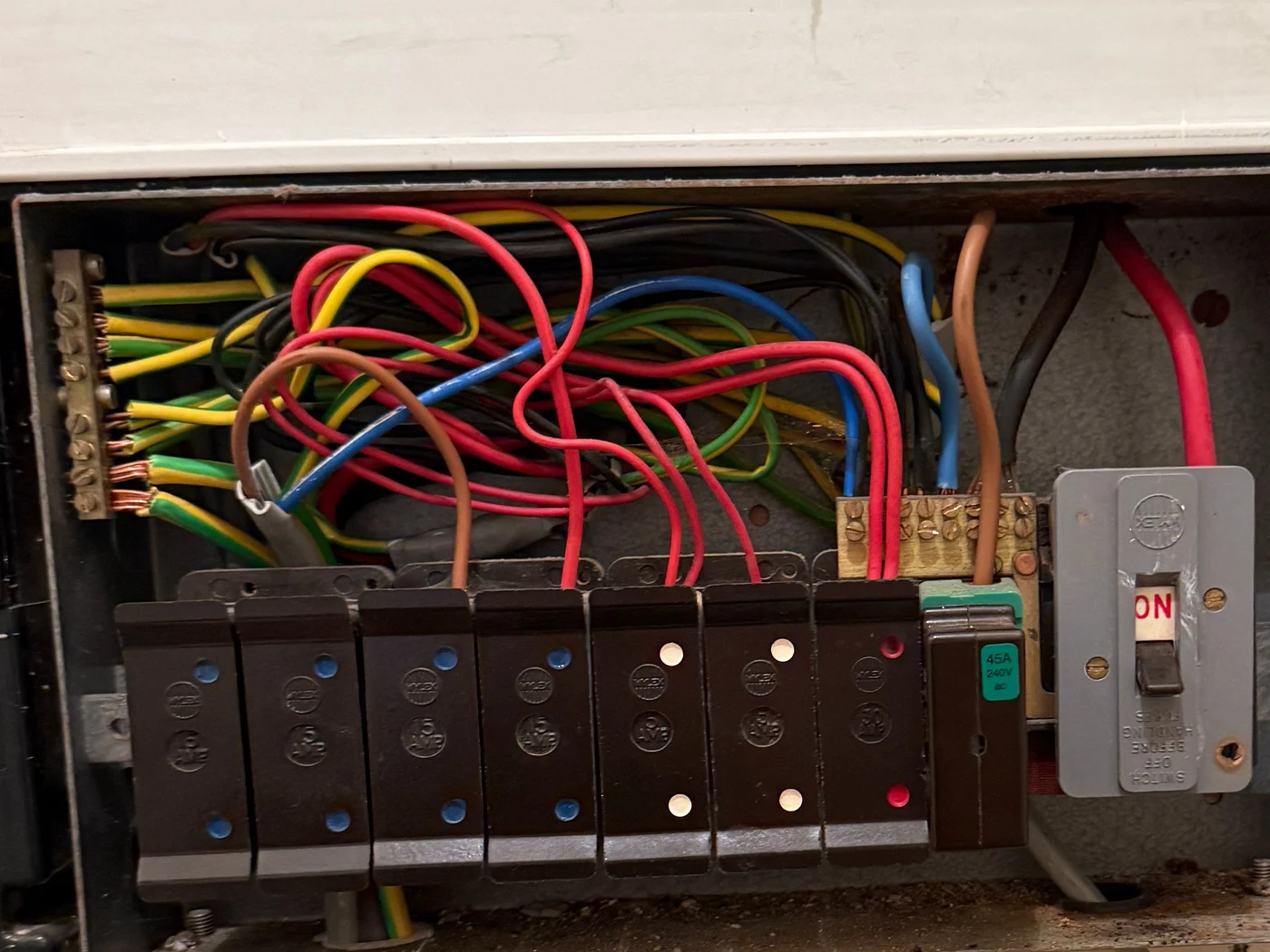 An original rewireable fuse board